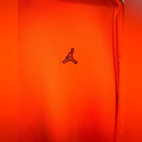 Jordan hoodie. New without tags. Embroidered signature on left sleeve. - Picture 3 of 4